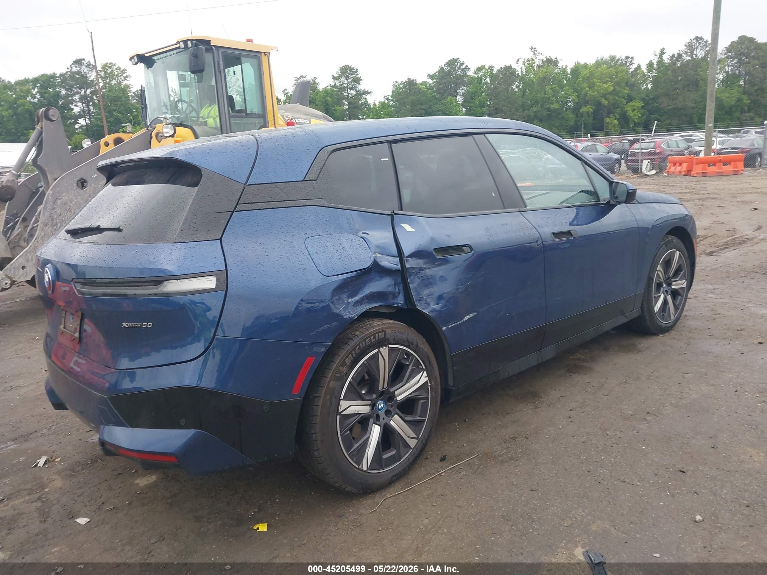 2024 Bmw Ix Xdrive50 Blue vin: WB523CF09RCN58381