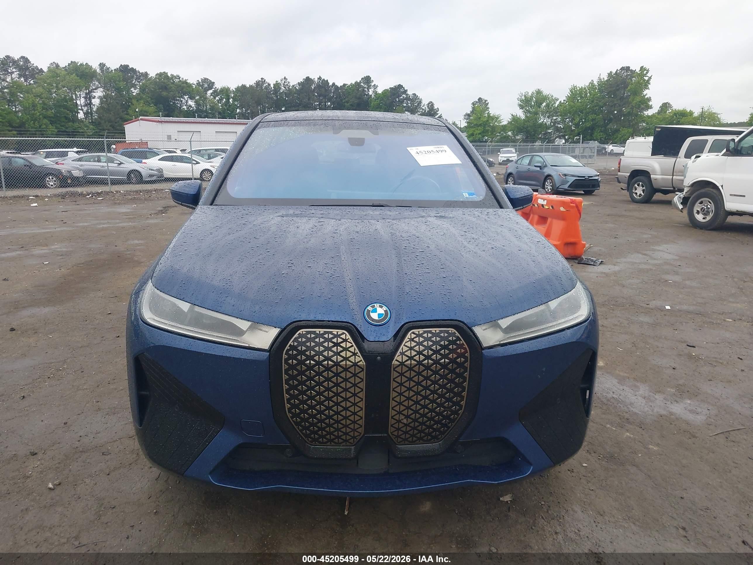 2024 Bmw Ix Xdrive50 Blue vin: WB523CF09RCN58381