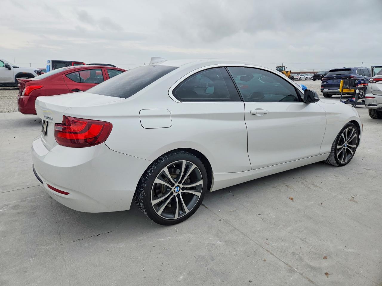 2014 Bmw 228 I White vin: WBA1F5C50EV246237