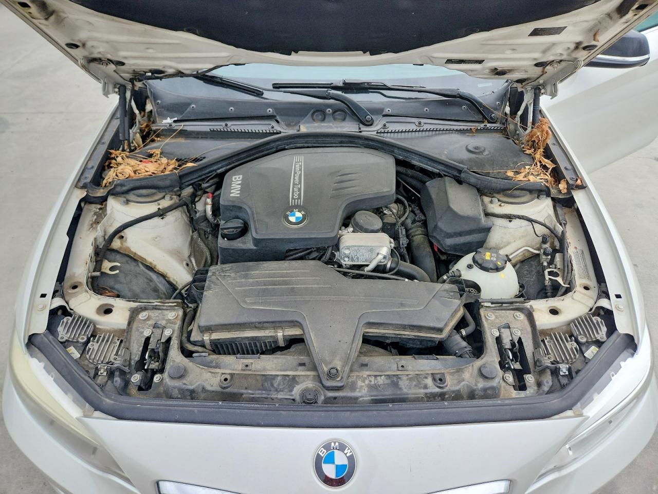 2014 Bmw 228 I White vin: WBA1F5C50EV246237