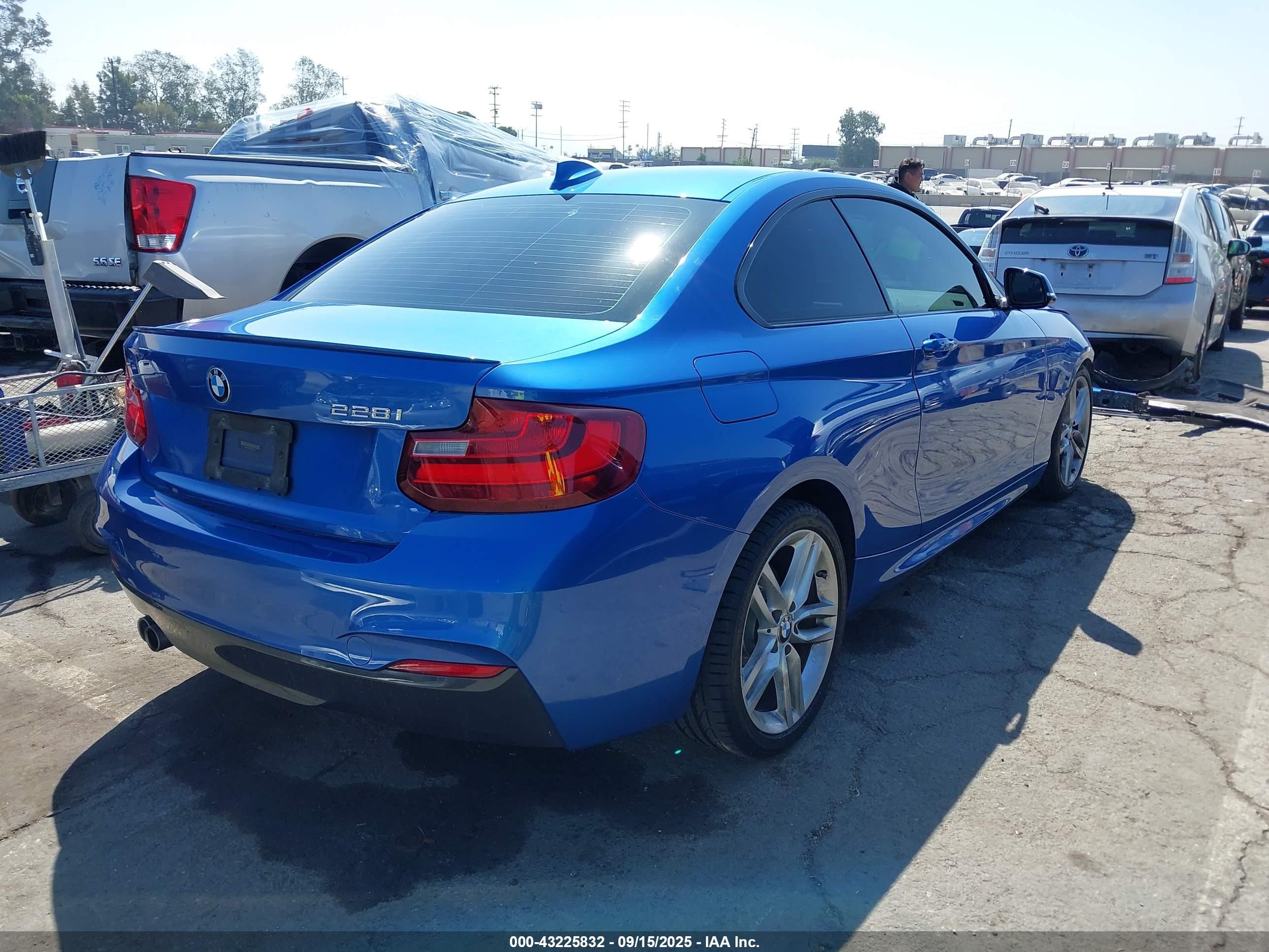 2014 Bmw 228i   Blue vin: WBA1F5C50EV246416
