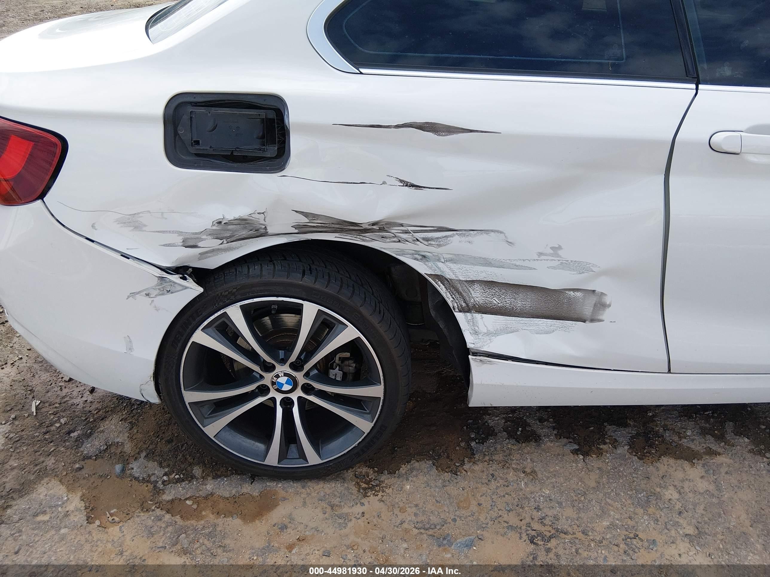 2014 Bmw 228i   White vin: WBA1F5C50EV255374