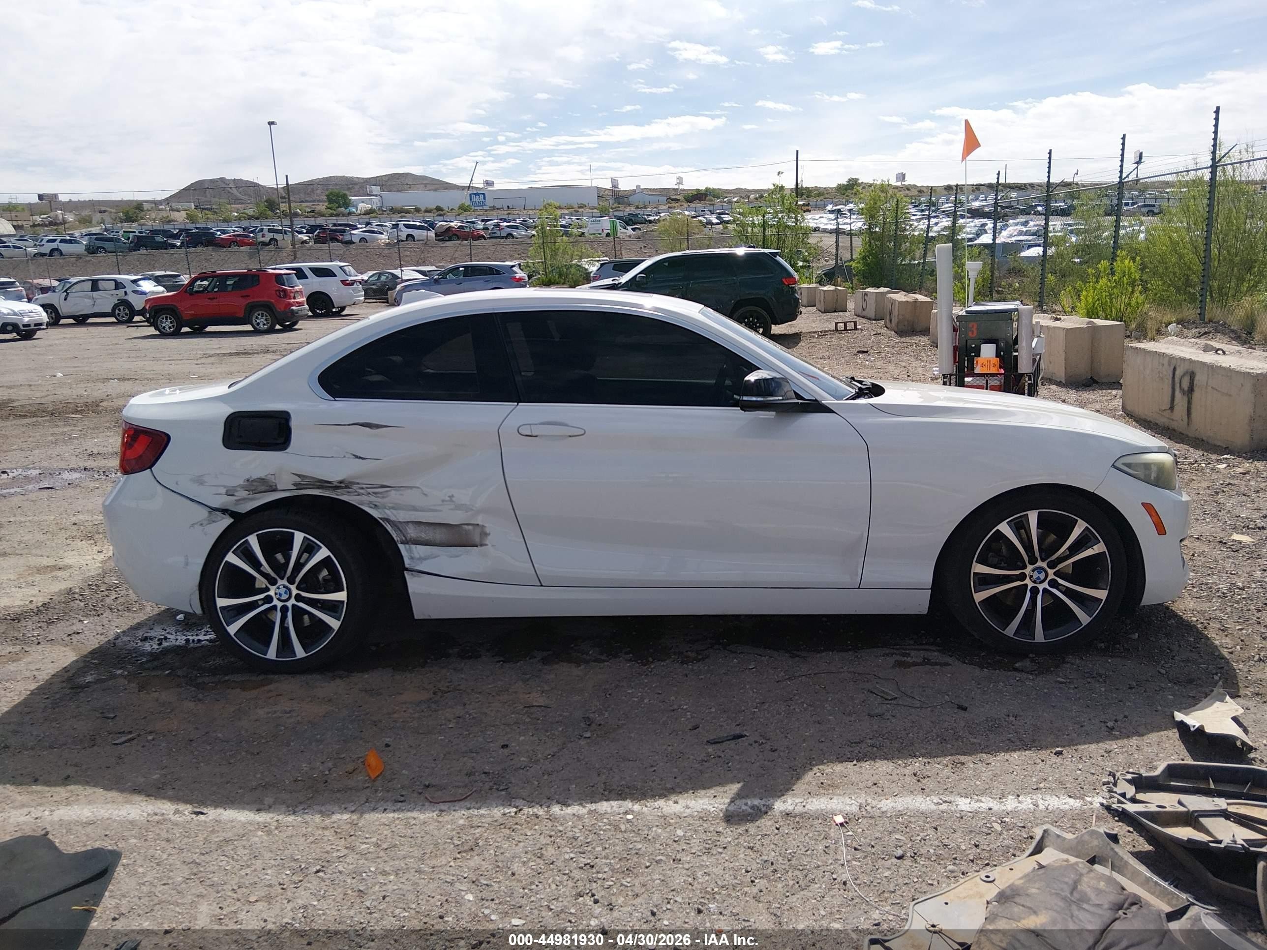 2014 Bmw 228i   White vin: WBA1F5C50EV255374