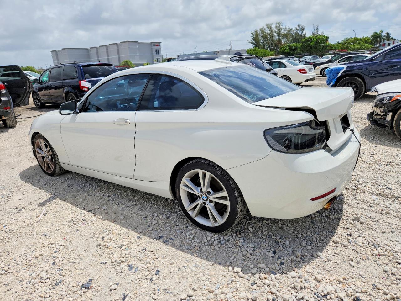 2014 Bmw 228 I White vin: WBA1F5C51EV256274