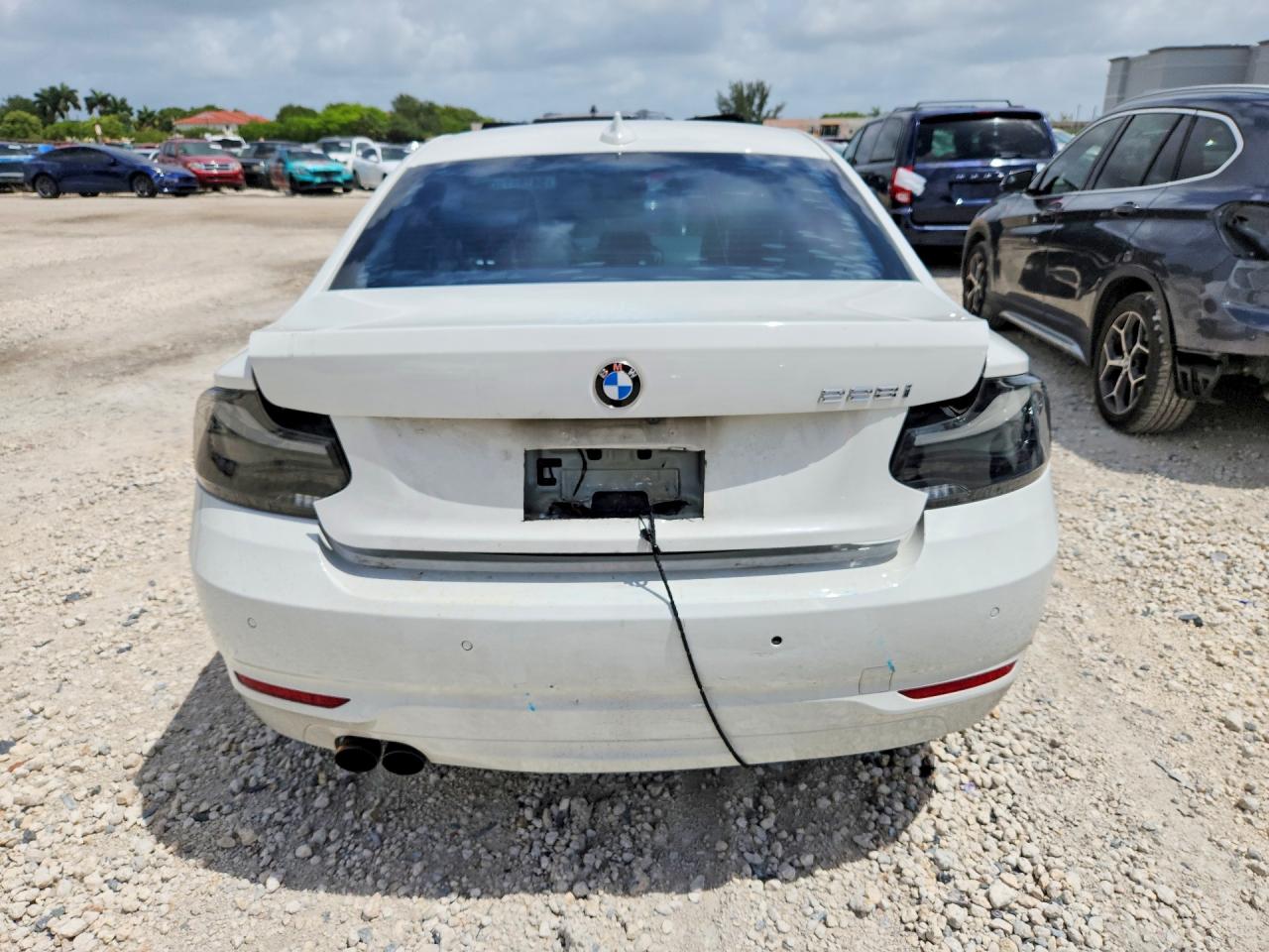 2014 Bmw 228 I White vin: WBA1F5C51EV256274