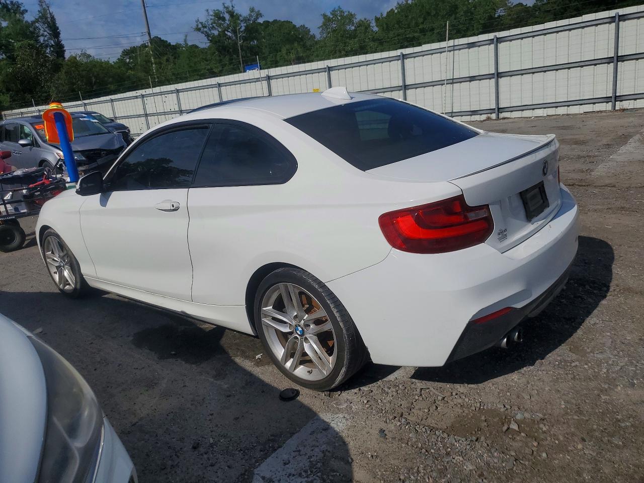 2015 Bmw 228 I White vin: WBA1F5C53FV257492