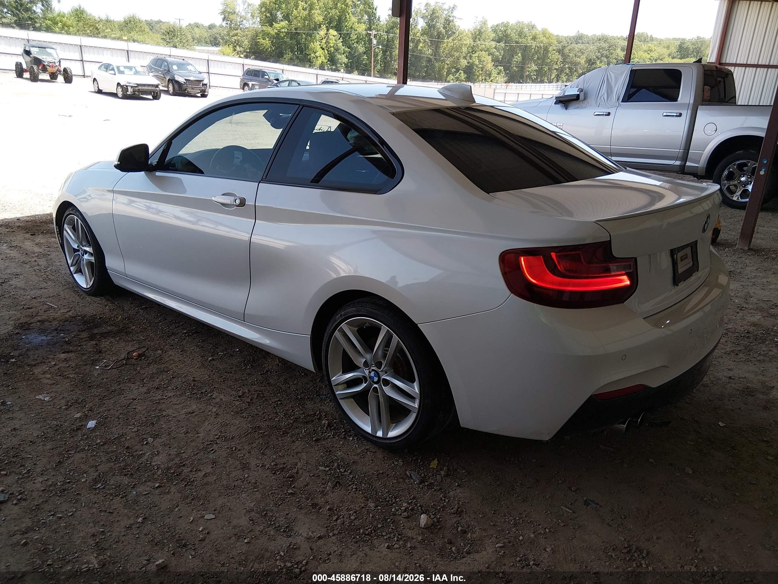 2015 Bmw 228i   White vin: WBA1F5C53FV257668