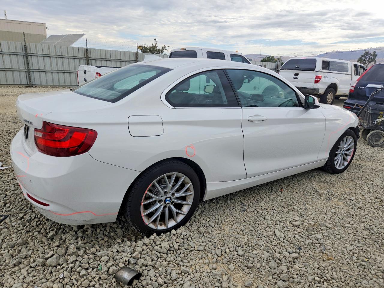 2014 Bmw 228 I White vin: WBA1F5C54EV255443