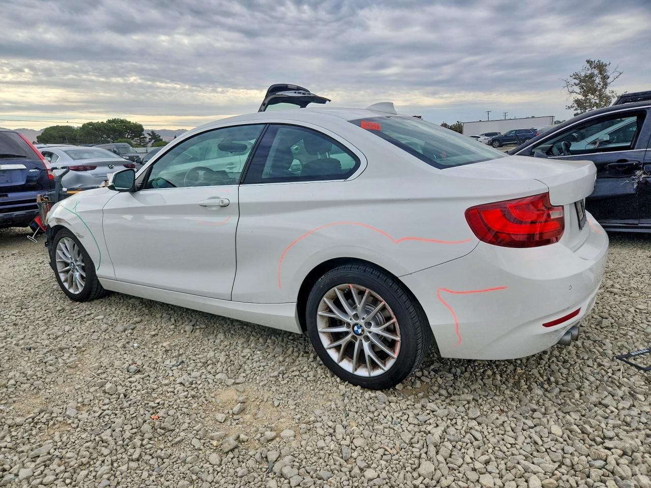 2014 Bmw 228 I White vin: WBA1F5C54EV255443