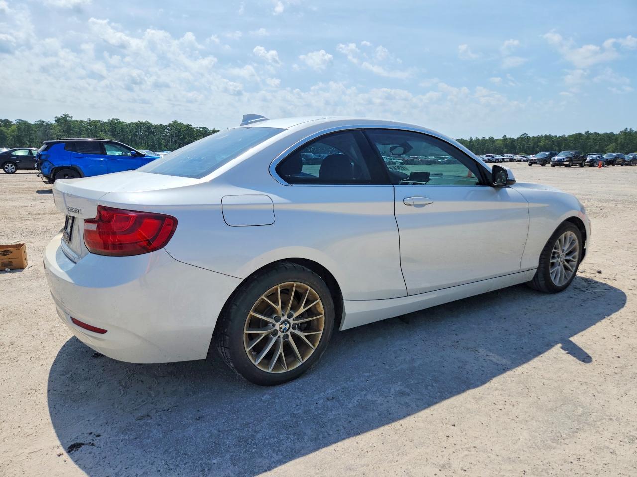 2014 Bmw 228 I White vin: WBA1F5C54EV255846