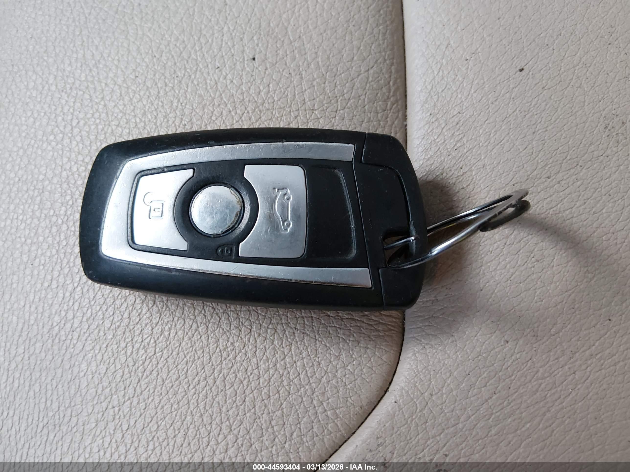 2014 Bmw 228i   Red vin: WBA1F5C54EV255913