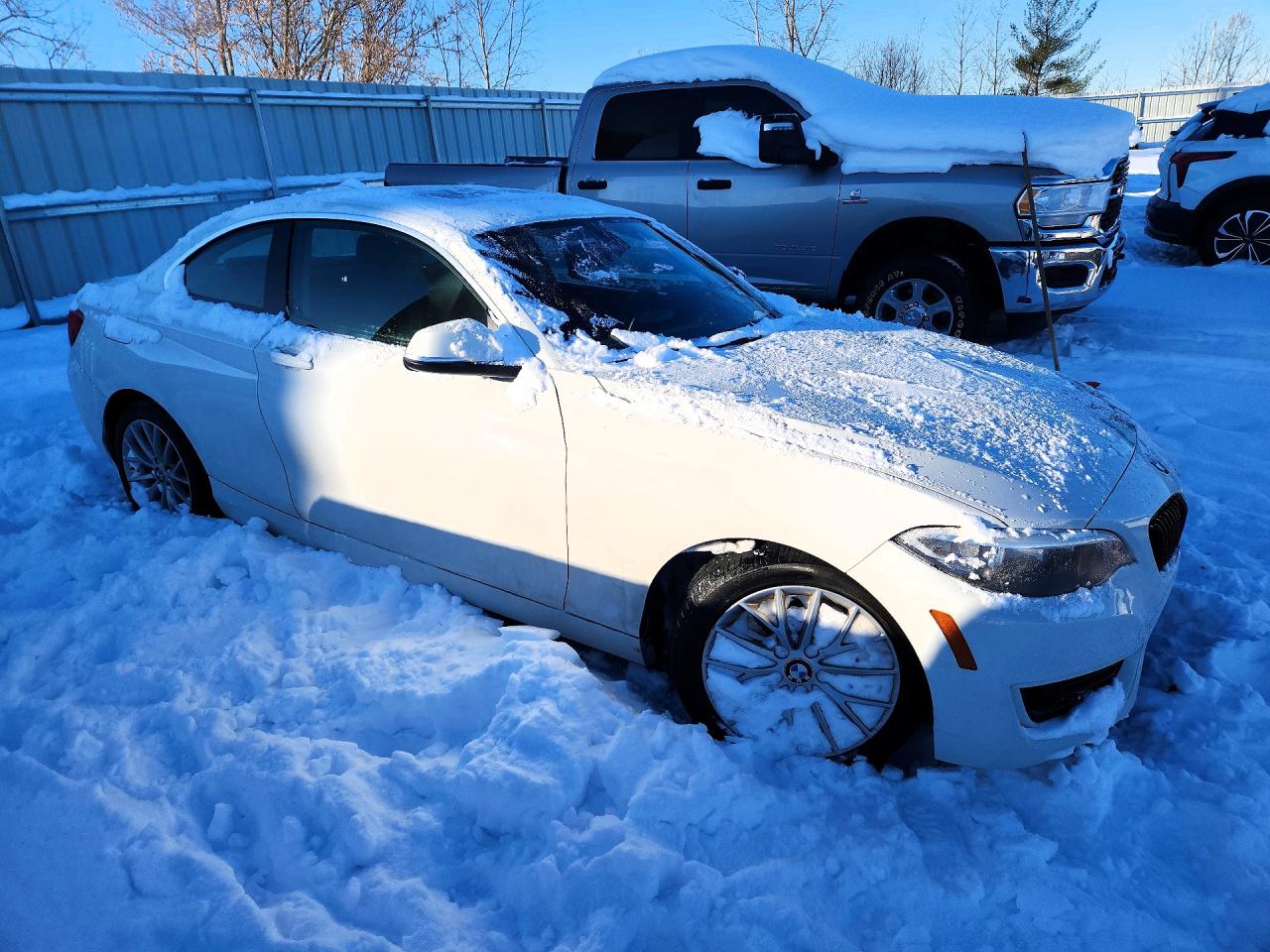 2014 Bmw 228 I White vin: WBA1F5C56EVV99226