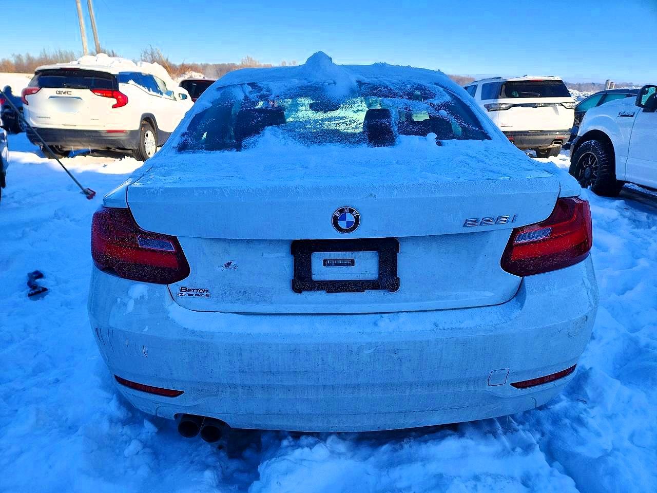 2014 Bmw 228 I White vin: WBA1F5C56EVV99226