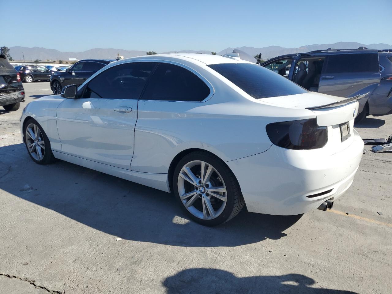 2014 Bmw 228 I White vin: WBA1F5C56EVV99551