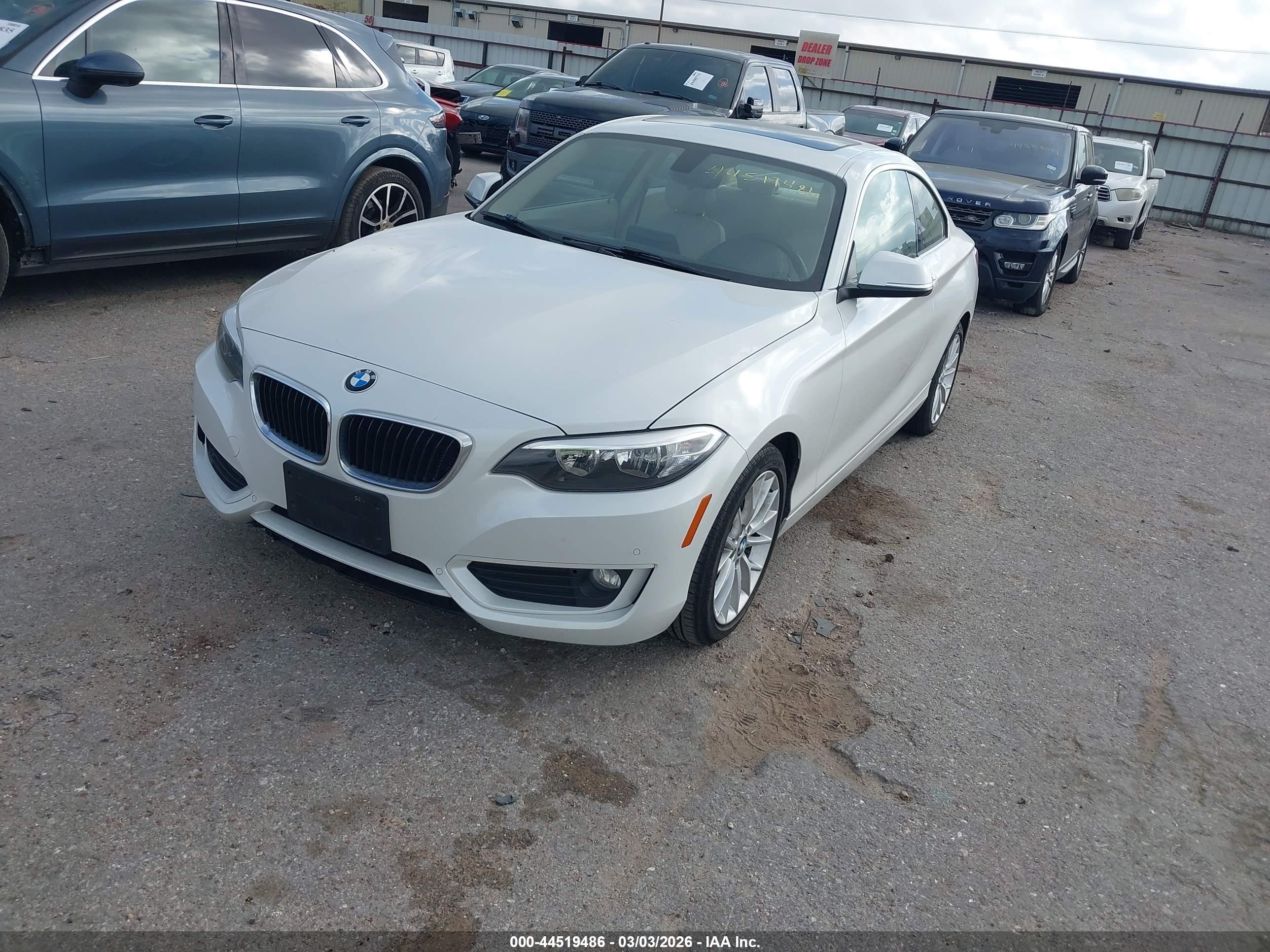 2014 Bmw 228i   White vin: WBA1F5C58EV246051