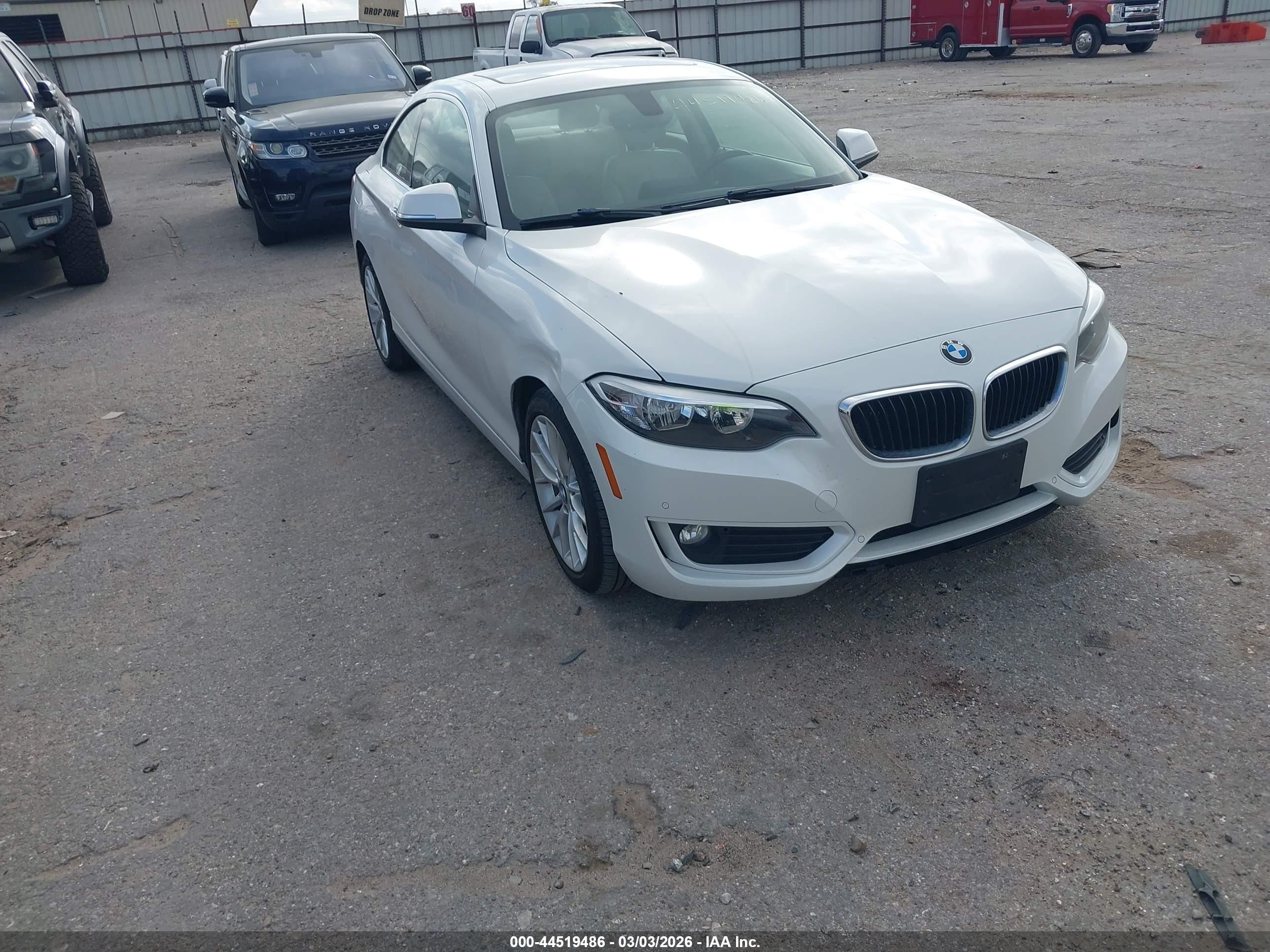 2014 Bmw 228i   White vin: WBA1F5C58EV246051