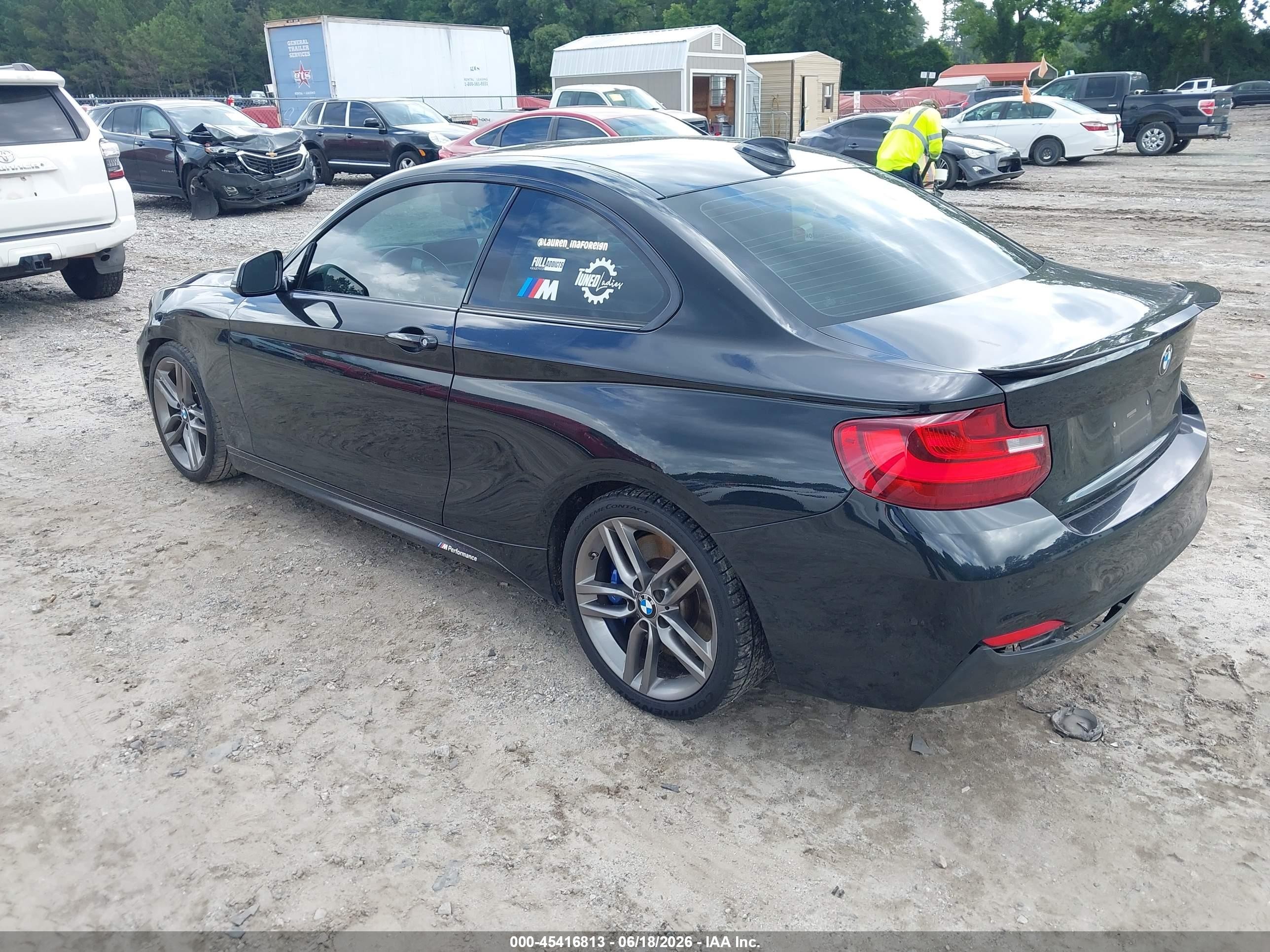 2015 Bmw 228i   Черный vin: WBA1F5C58FV257312