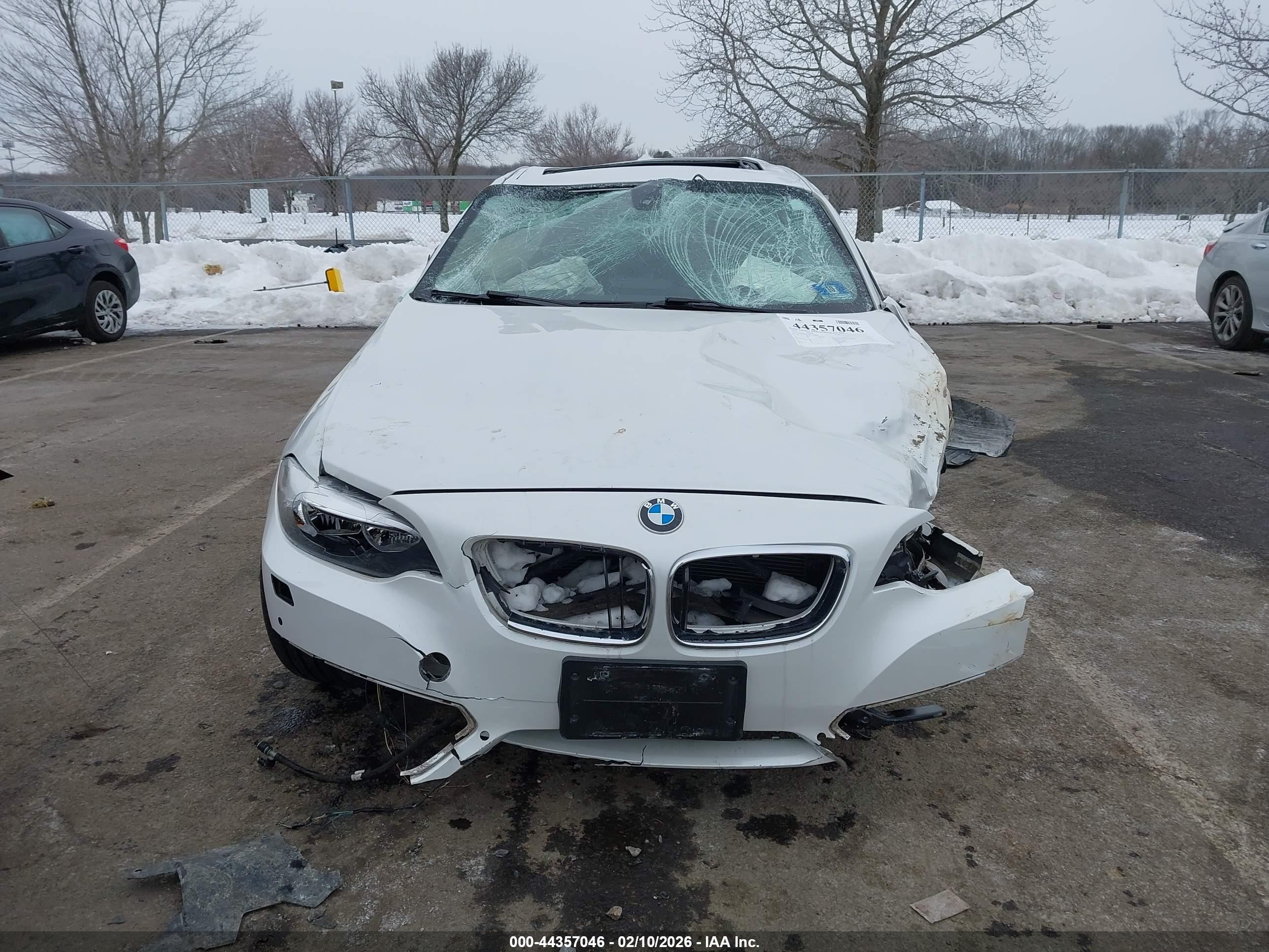 2015 Bmw 228i   White vin: WBA1G9C53FVX96621