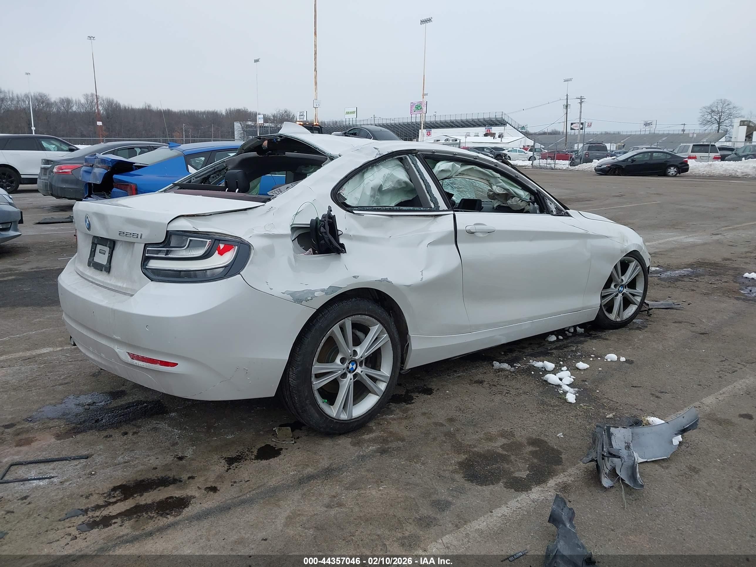 2015 Bmw 228i   White vin: WBA1G9C53FVX96621