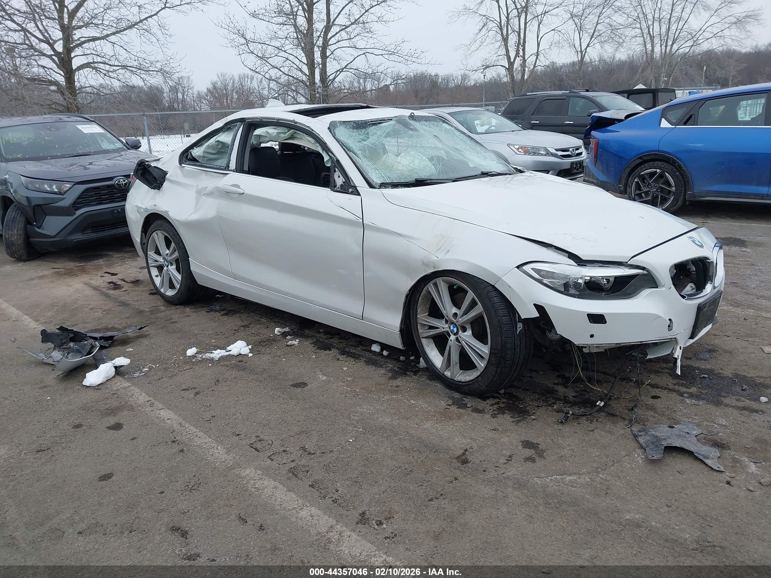 2015 Bmw 228i   White vin: WBA1G9C53FVX96621