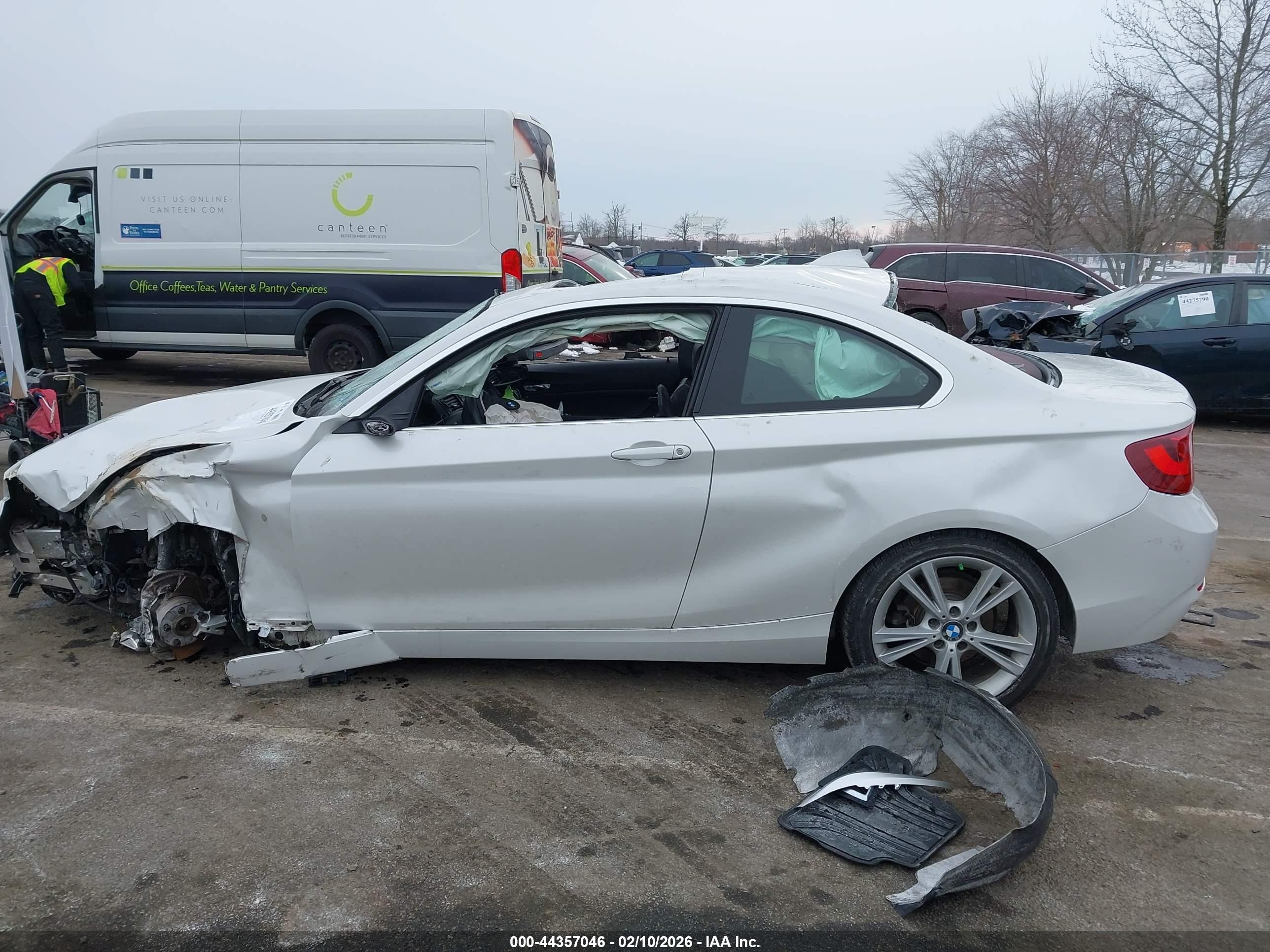 2015 Bmw 228i   White vin: WBA1G9C53FVX96621