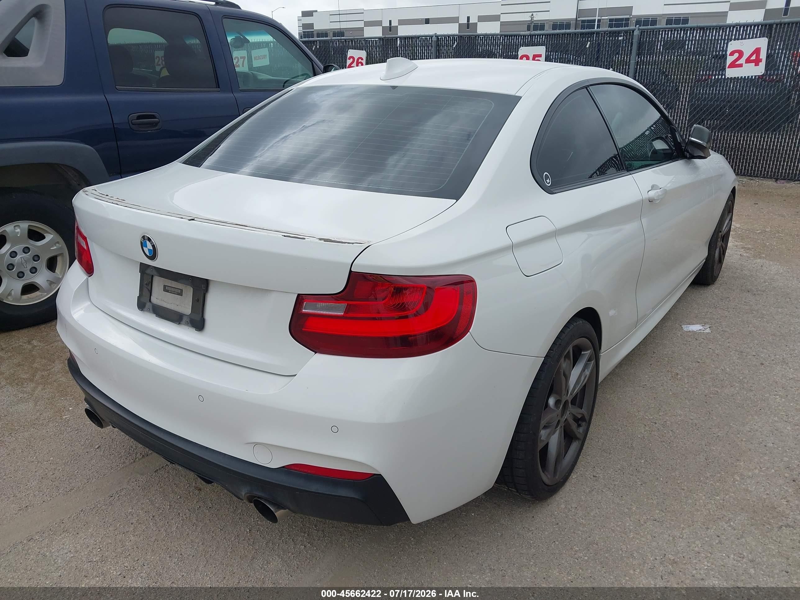 2015 Bmw M235   White vin: WBA1J7C56FV358410