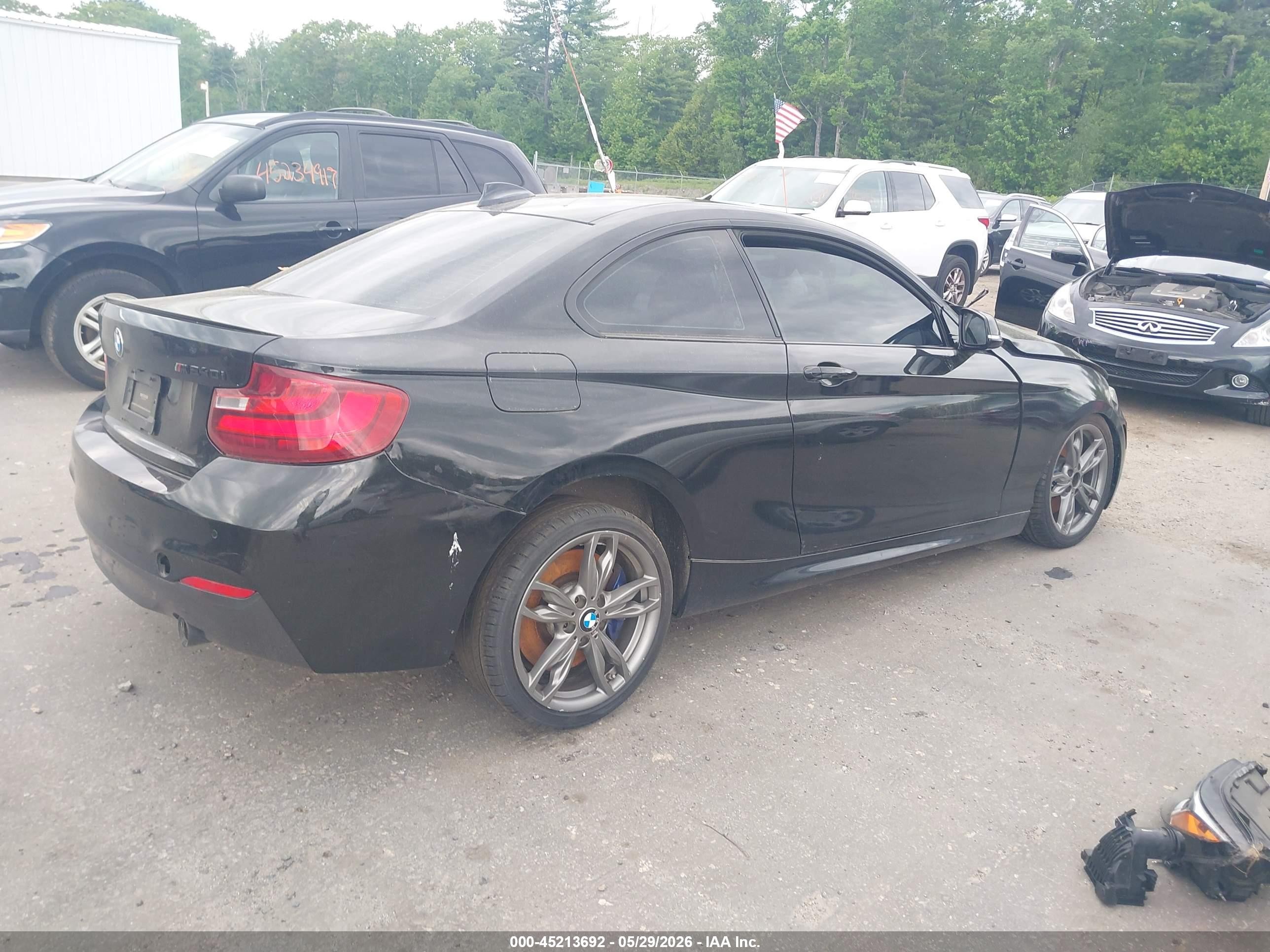 2016 Bmw M235i   Черный vin: WBA1J7C56GV359509