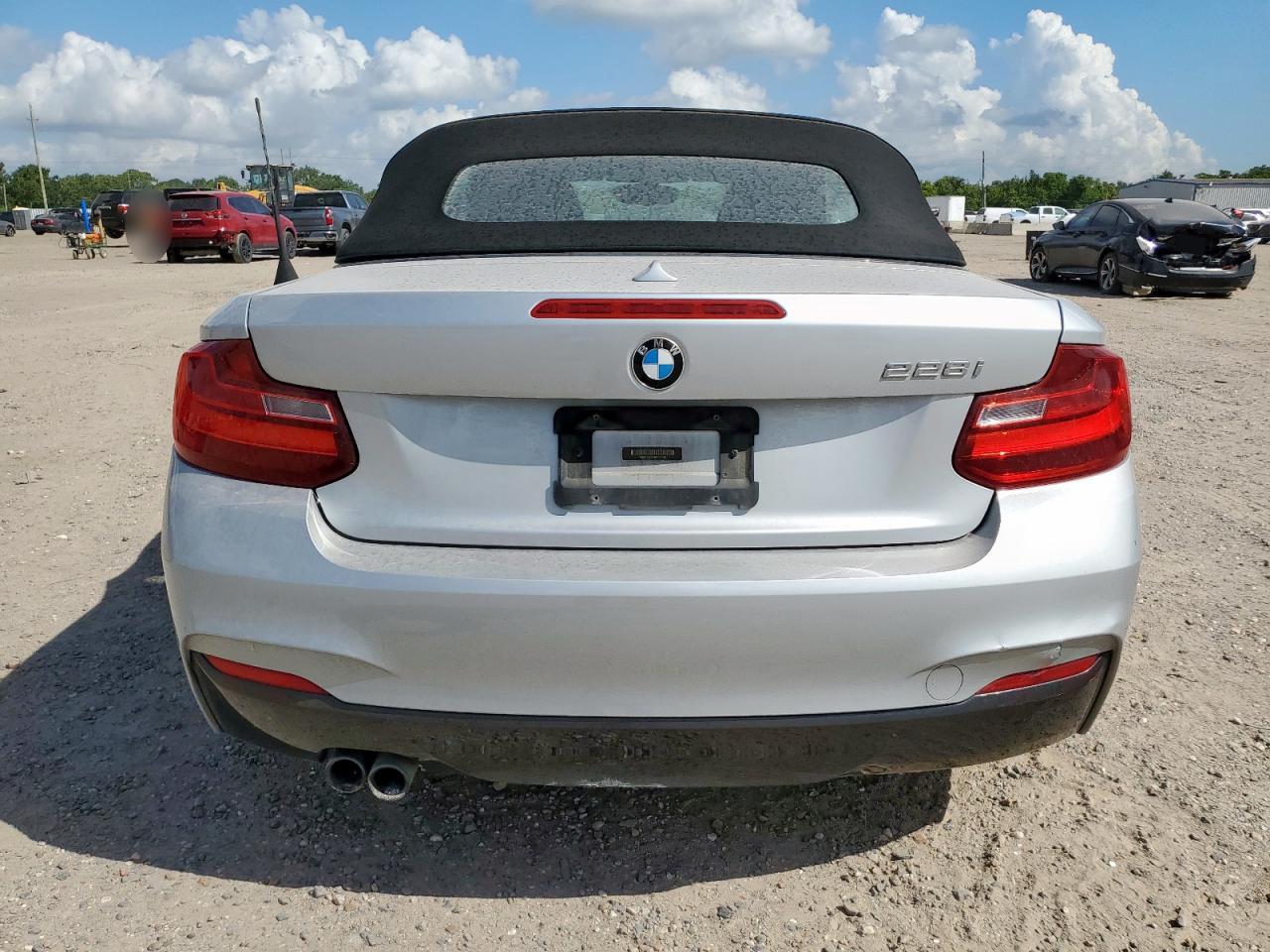 2016 Bmw 228 I Sulev   Silver vin: WBA1K9C57GV711036