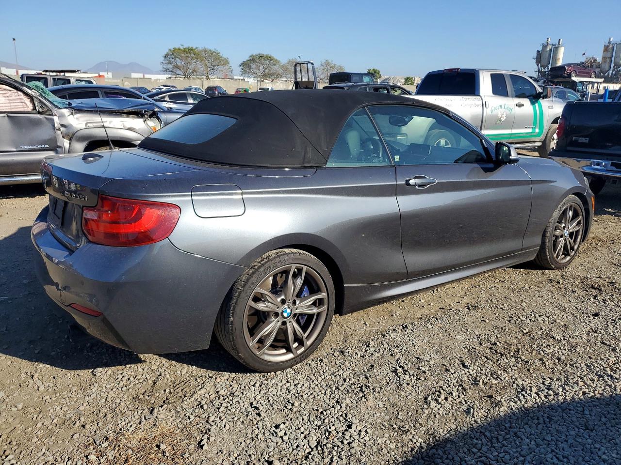 2015 Bmw Motorrad M235i Gray vin: WBA1M1C51FV393263