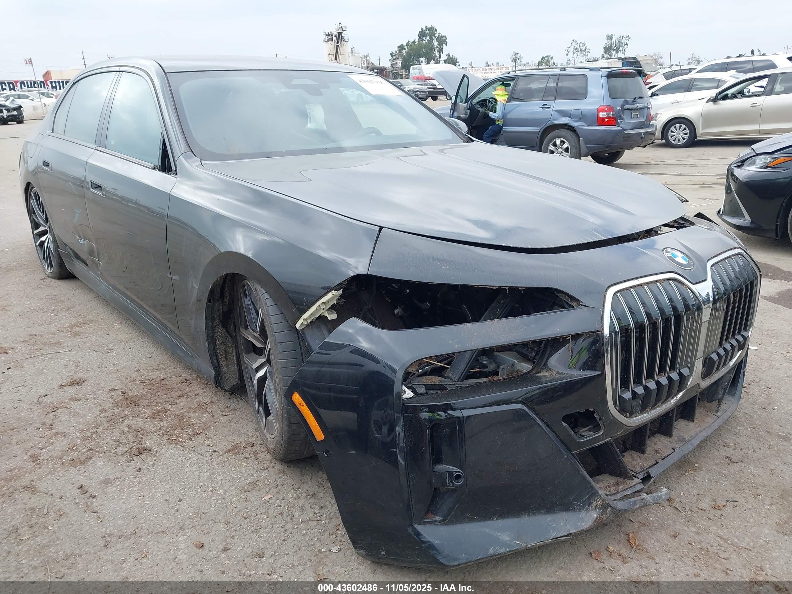 2023 Bmw 740 I Black vin: WBA23EH00PCM30022