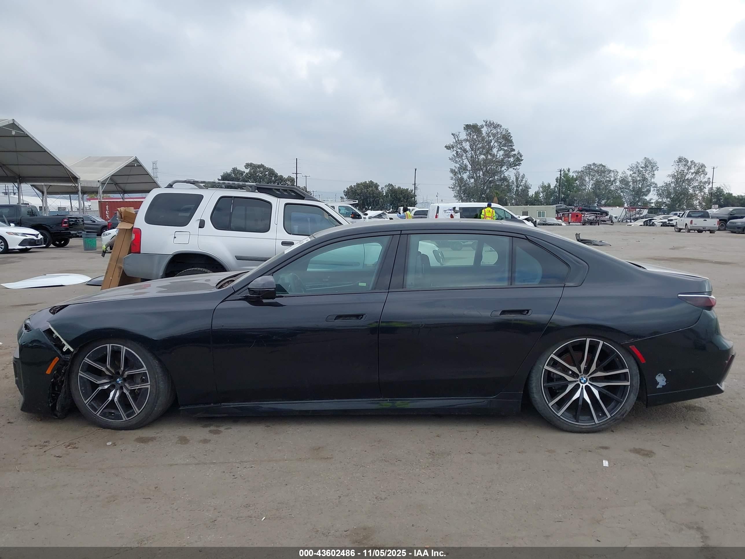 2023 Bmw 740 I Black vin: WBA23EH00PCM30022