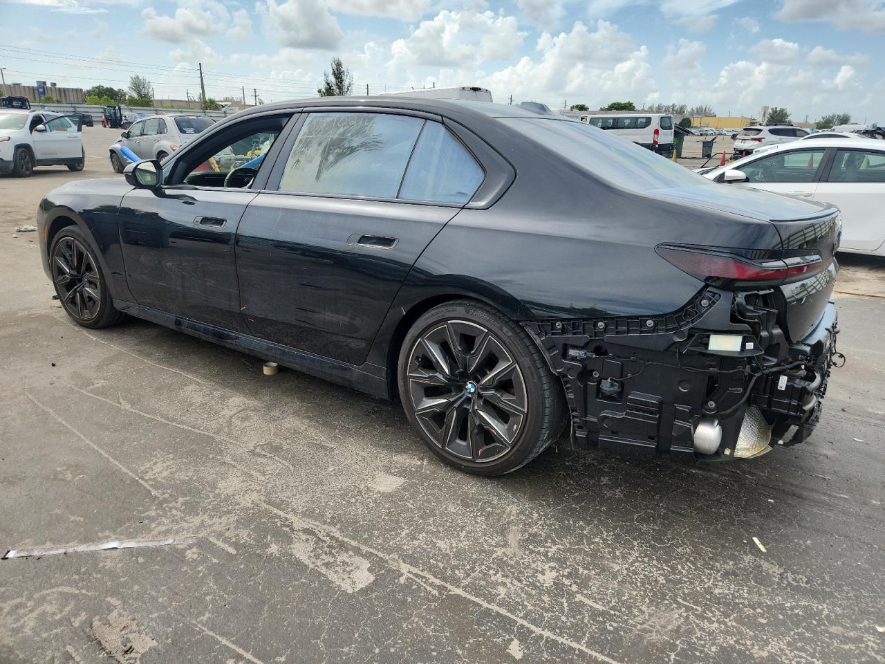 2024 Bmw 740 I   Black vin: WBA23EH03RCP22332