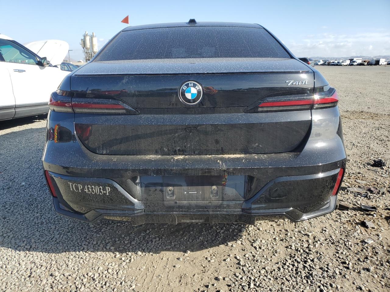 2024 Bmw 740 I   Black vin: WBA23EH09RCR07288