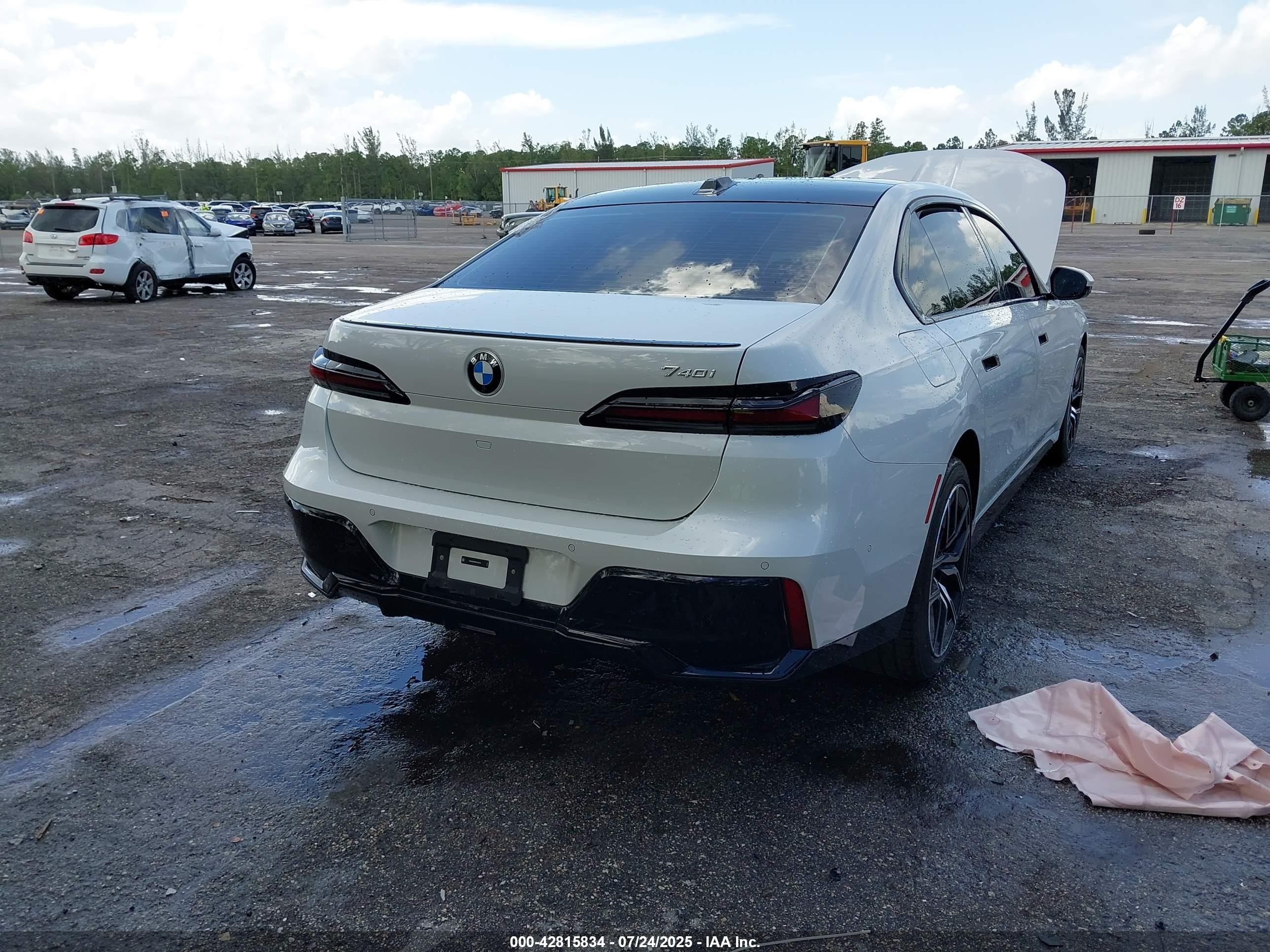 2024 Bmw 740 I White vin: WBA23EH09RCS39735