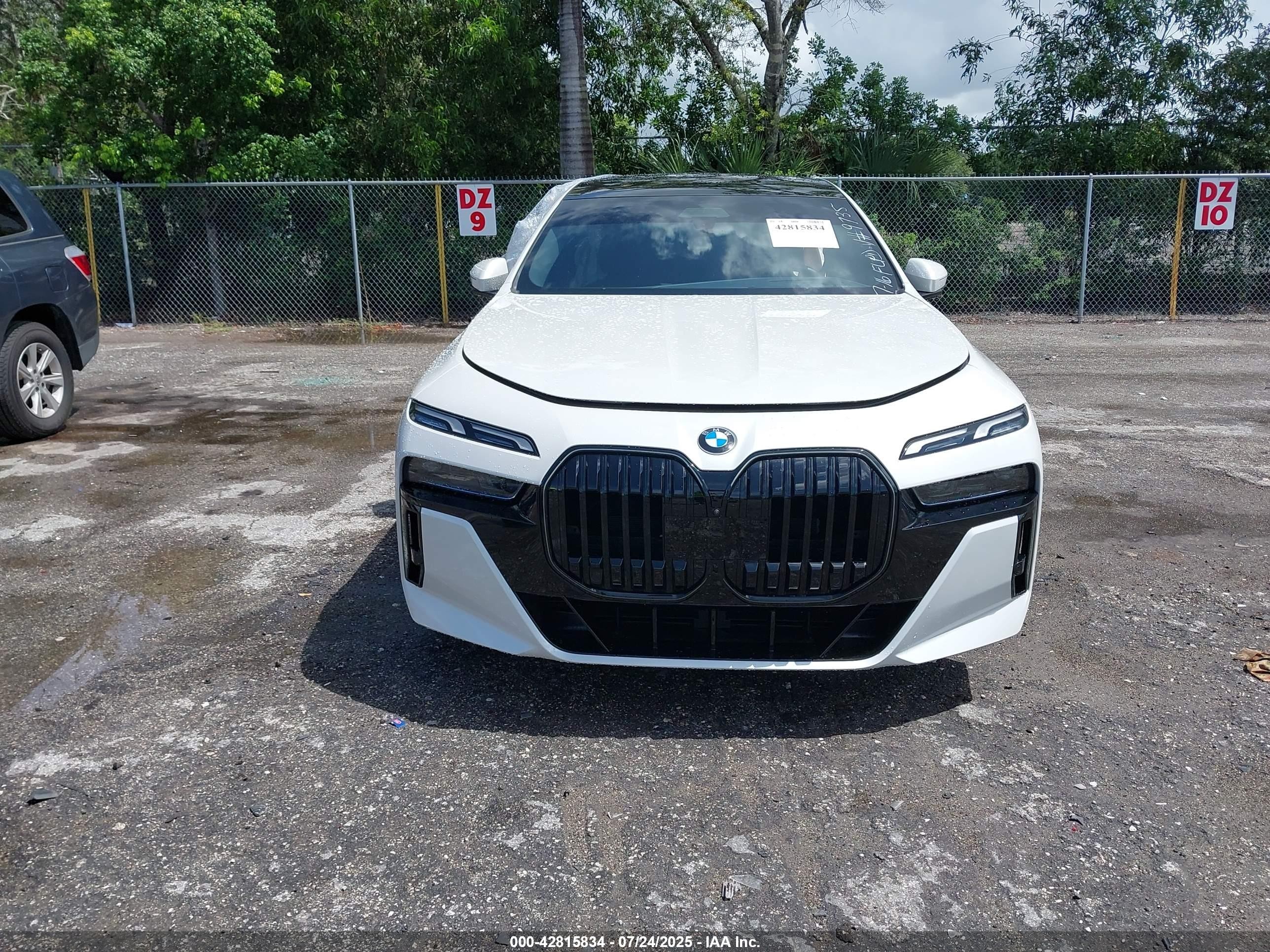 2024 Bmw 740 I White vin: WBA23EH09RCS39735