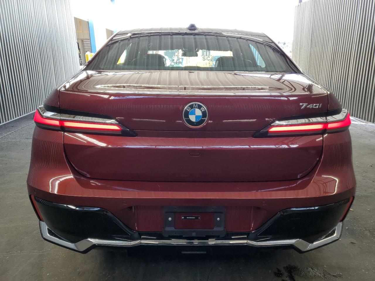 2025 Bmw 740 I Red vin: WBA23EH09SCU48950