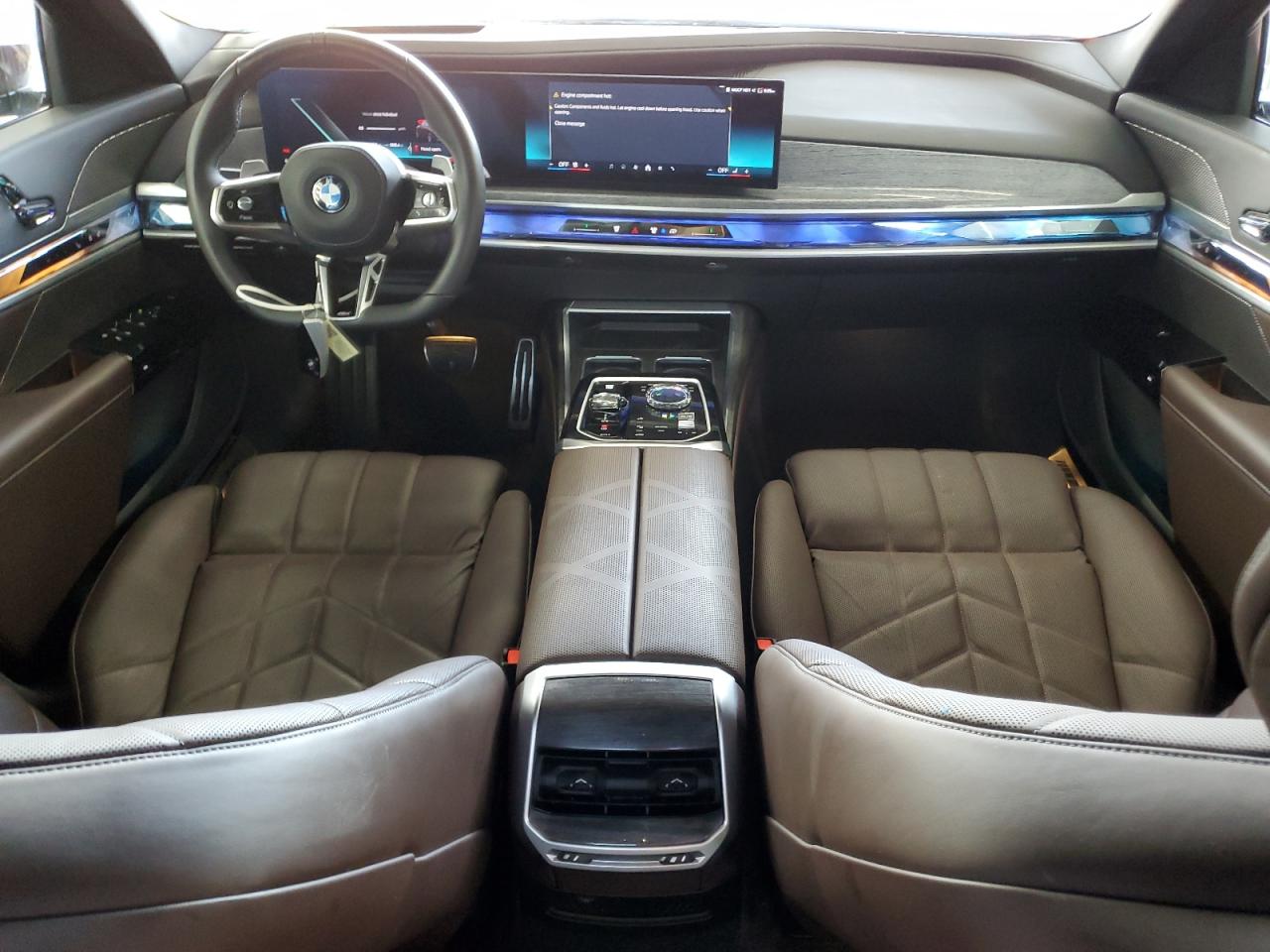 2025 Bmw 740 I Red vin: WBA23EH09SCU48950