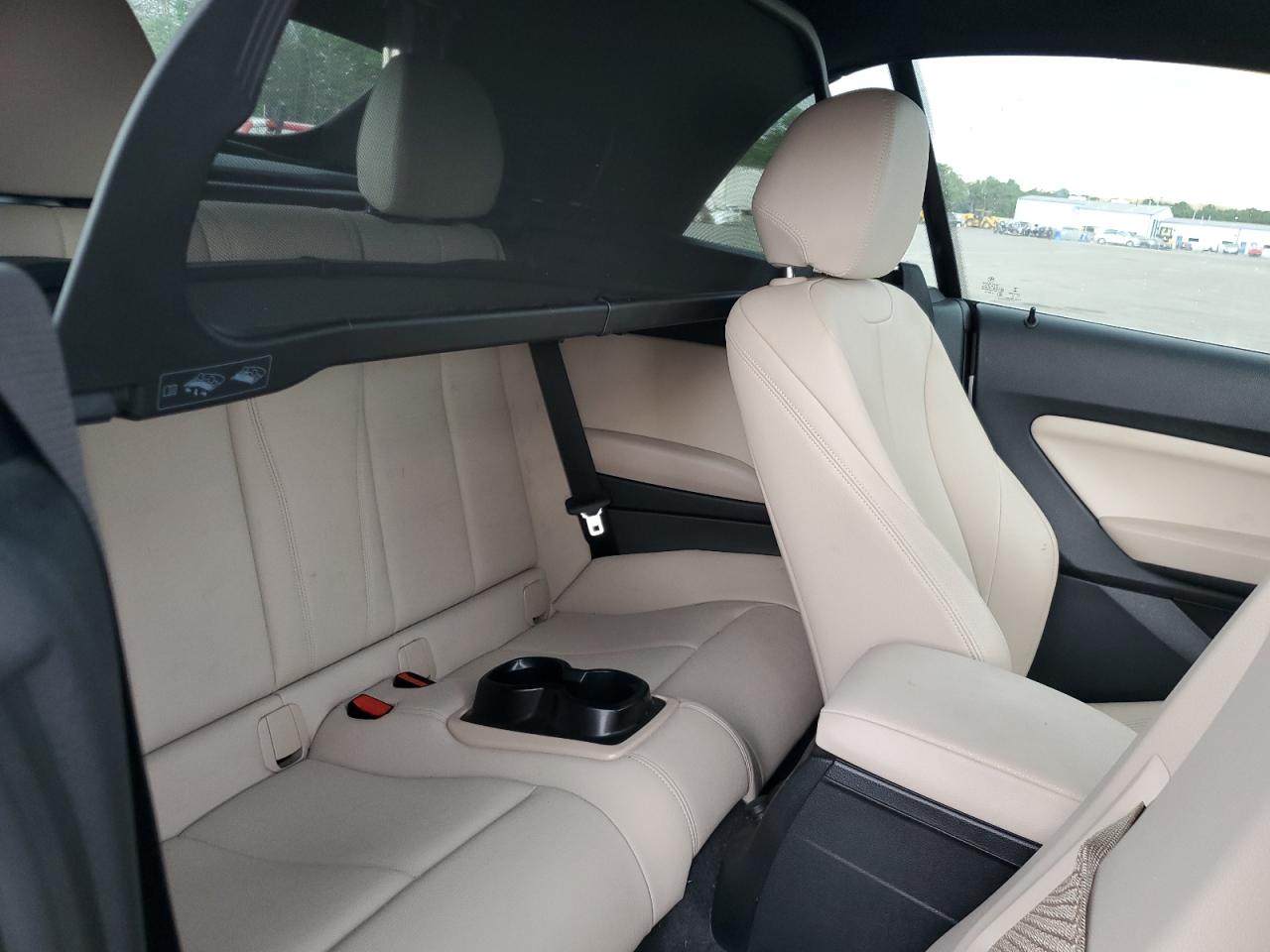2021 Bmw 230xi    White vin: WBA2K1C02M7J54711