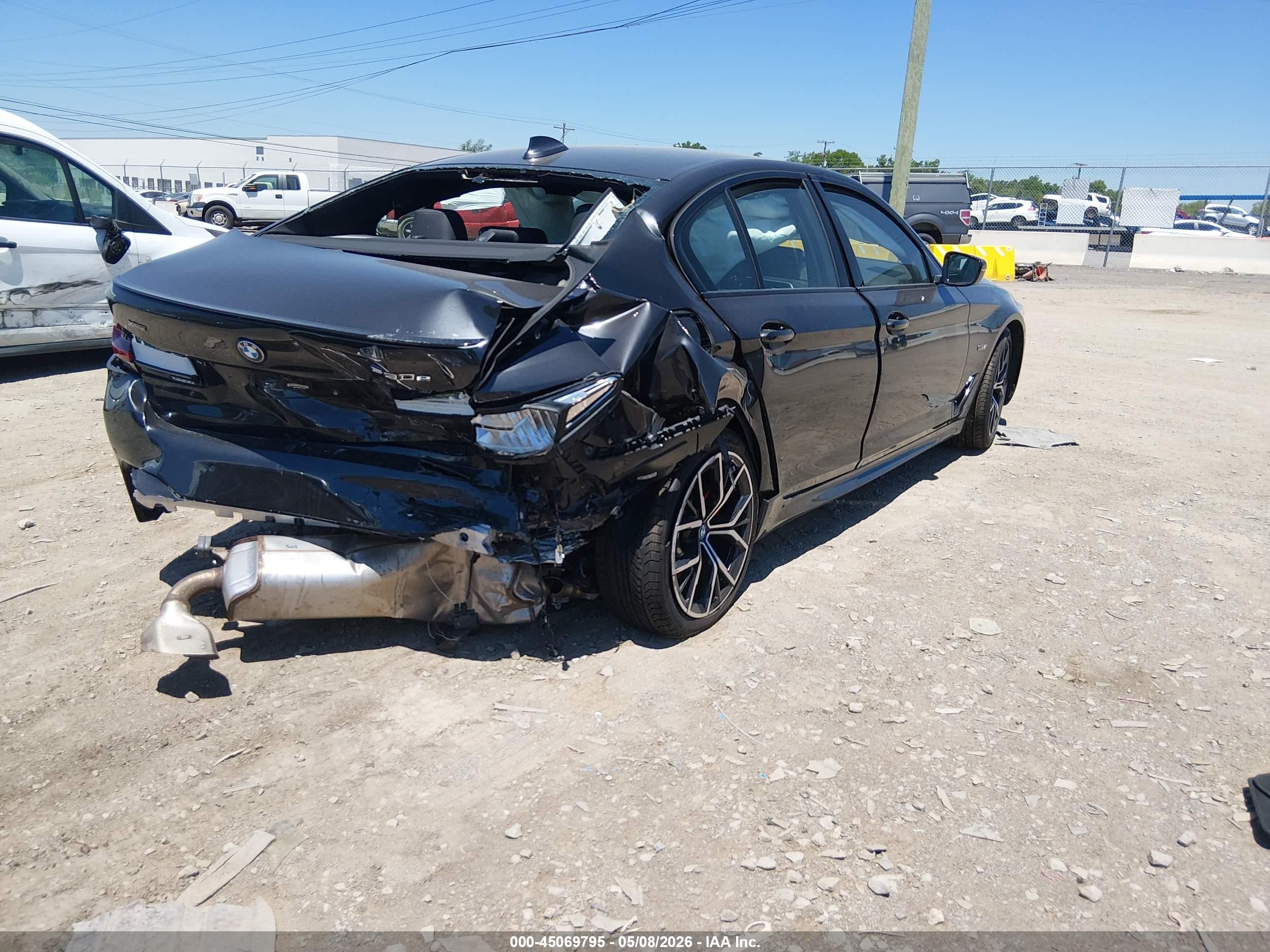 2023 Bmw 530e Xdrive Black vin: WBA33AG06PCL90639