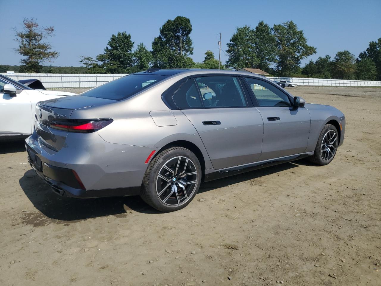 2024 Bmw 760 Xi Gray vin: WBA33EJ00RCP27213