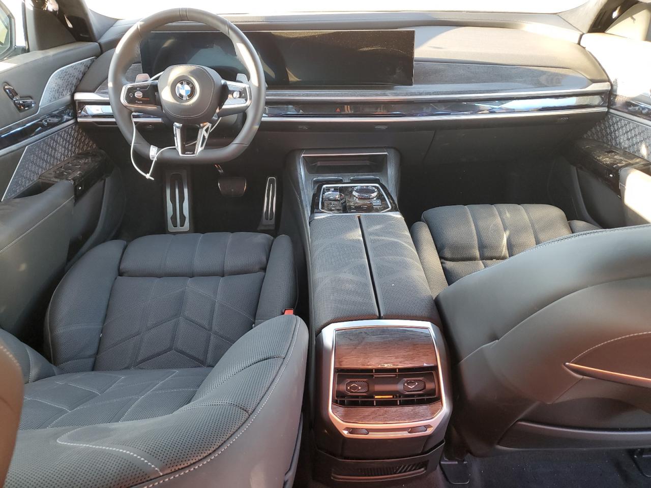 2024 Bmw 760 Xi   Black vin: WBA33EJ01RCS87373