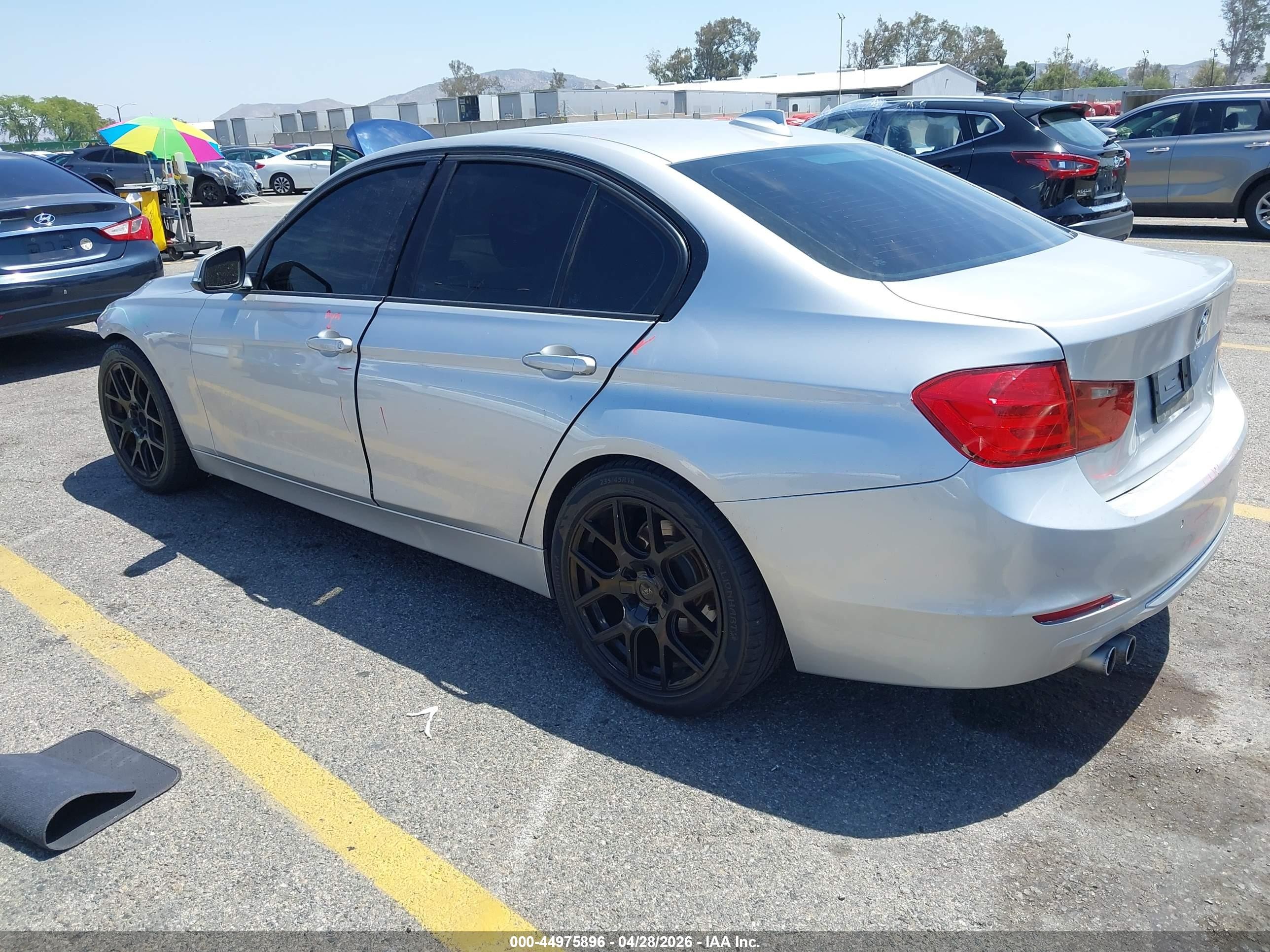2012 Bmw 328i Silver vin: WBA3A5C50CF256359