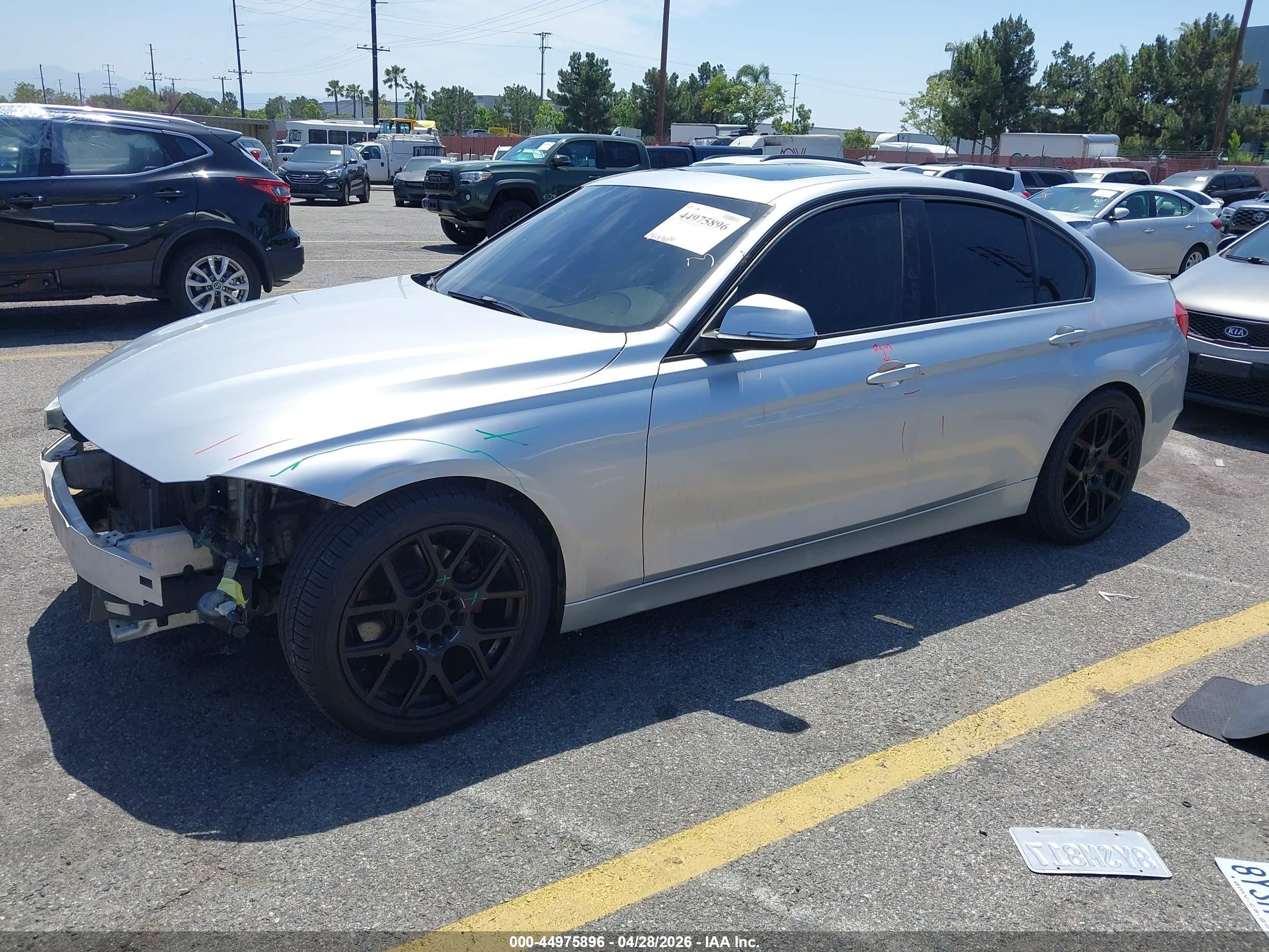 2012 Bmw 328i Silver vin: WBA3A5C50CF256359