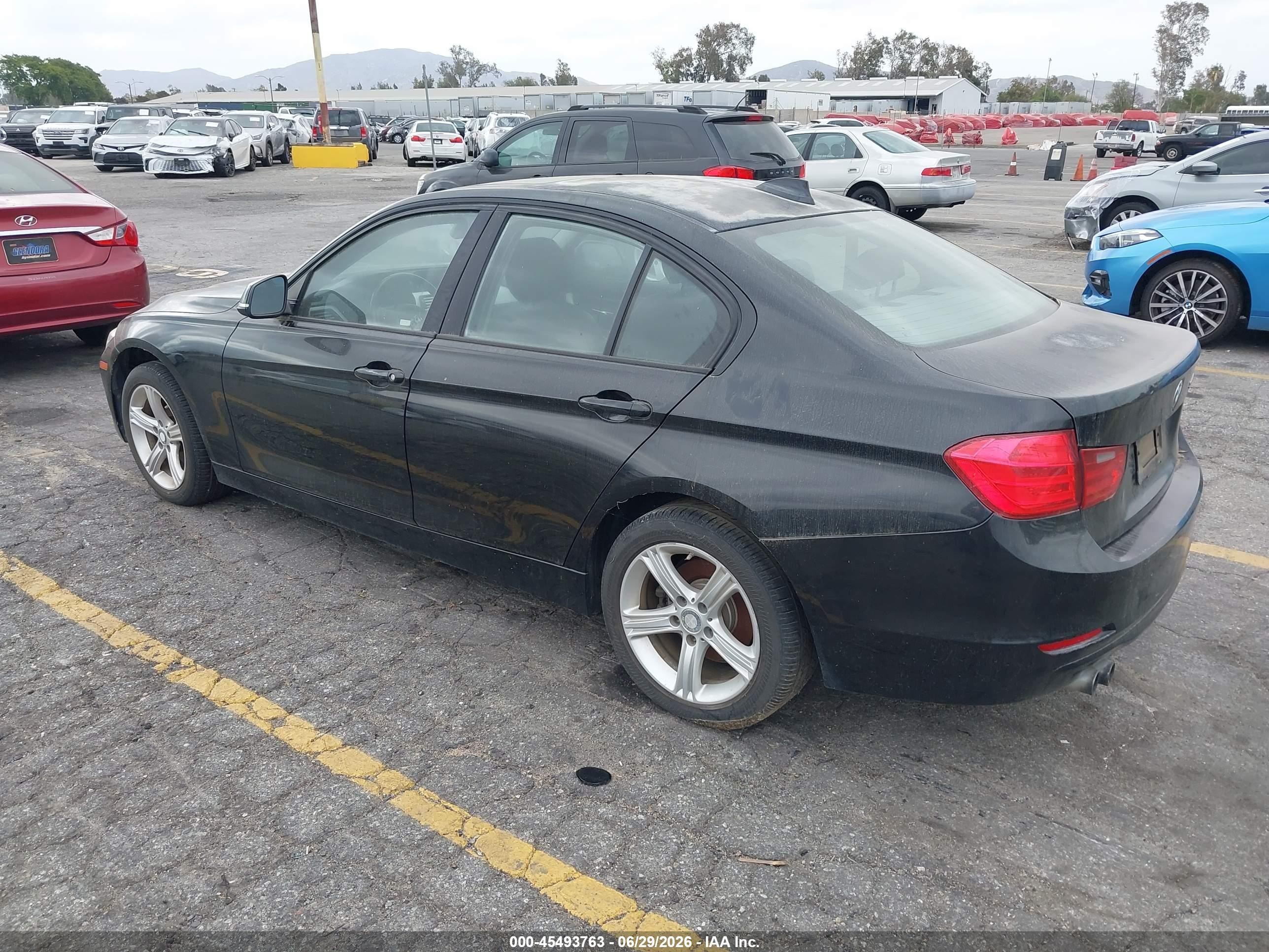 2012 Bmw 328i   Black vin: WBA3A5C50CF341248