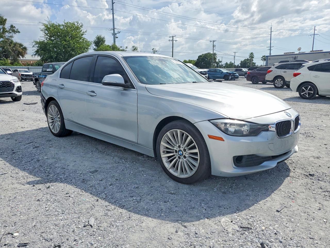 2013 Bmw 328 I Silver vin: WBA3A5C50DF357659