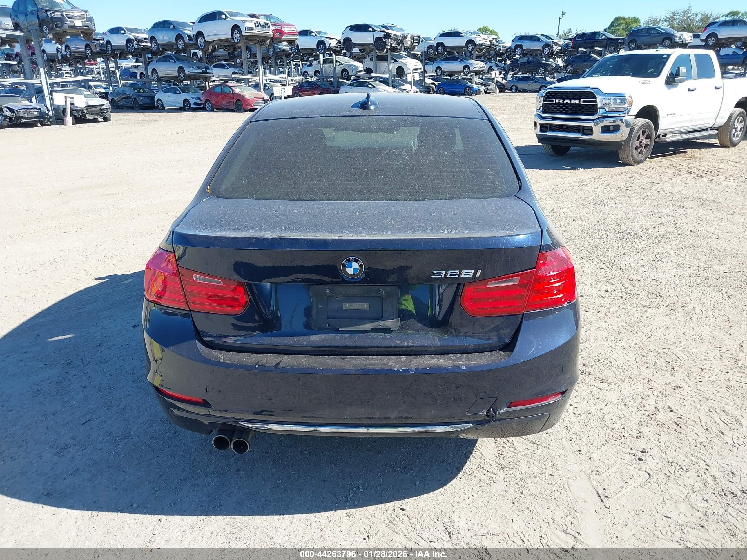 2013 Bmw 328i Dark Blue vin: WBA3A5C50DJ462716