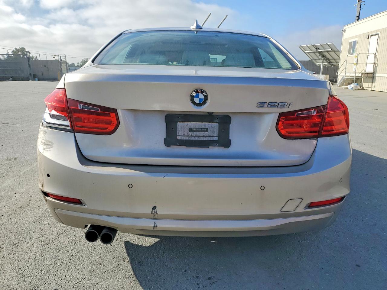 2014 Bmw 328 I Tan vin: WBA3A5C50EF604762