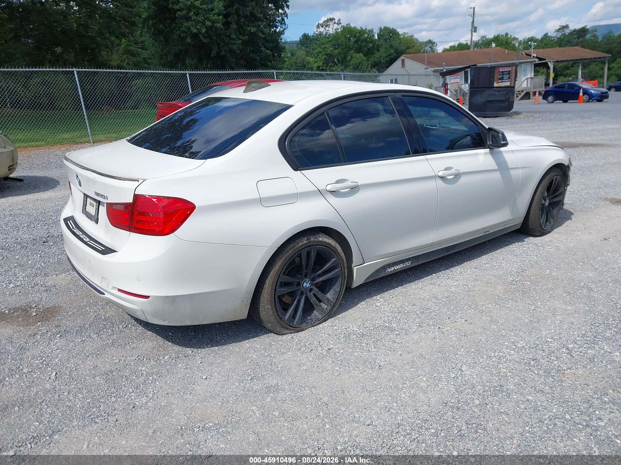 2015 Bmw 328i   White vin: WBA3A5C50FF453651