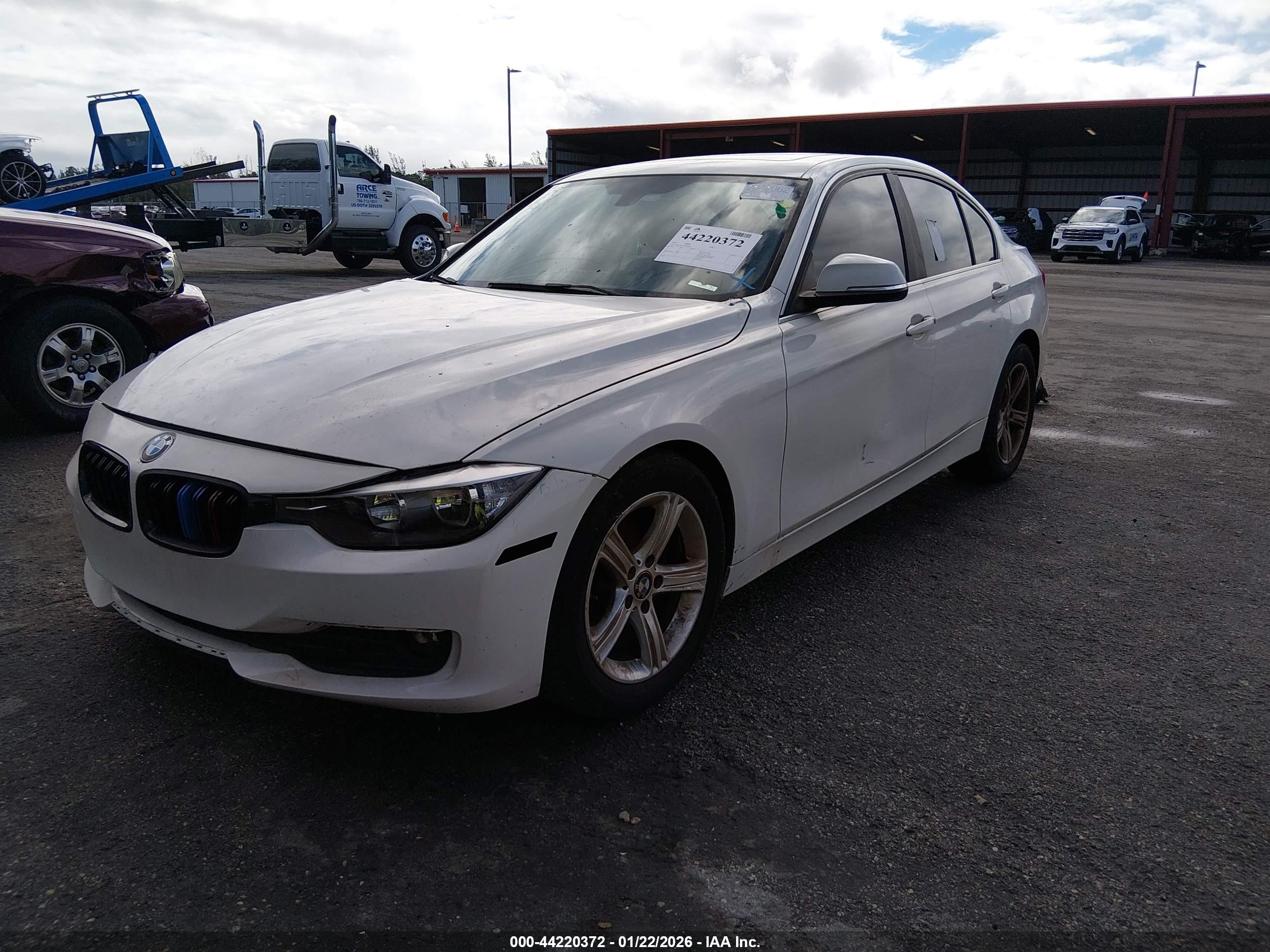 2015 Bmw 328i   White vin: WBA3A5C50FF606271