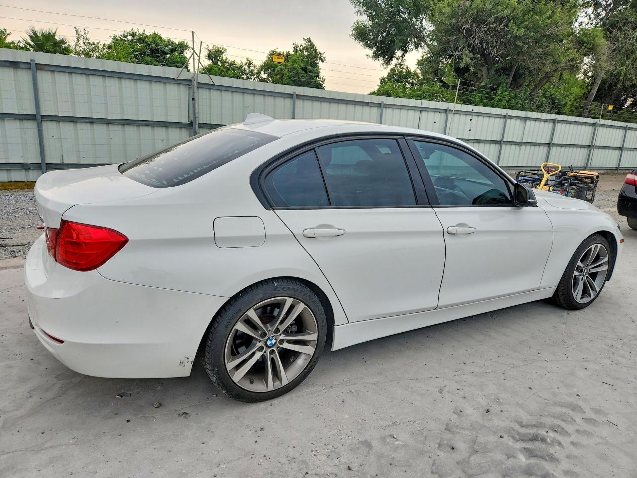 2013 Bmw 328 I White vin: WBA3A5C51DF350512